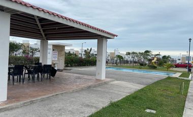 CASA EN RENTA EN FRACC LOS HEROES, CLUSTER CON ALBERCA