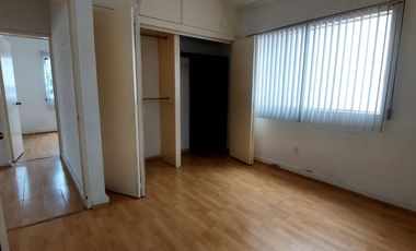 3 min CC Sta Fe, excelente casa cond hor, 2 rec, 2 baños, 2 est, jardin, $17,000 incl mant