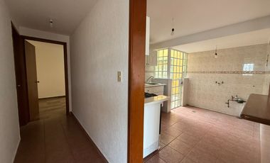 Vendo Departamento Planta Baja en calle Ahuatenco, Cuajimalpa.