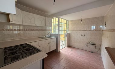 Vendo Departamento Planta Baja en calle Ahuatenco, Cuajimalpa.