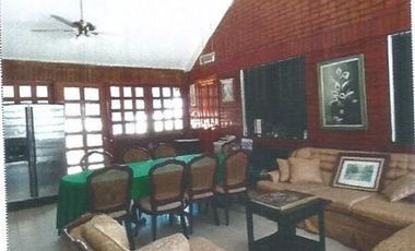 RESIDENCIA EN ZONA DEPORTIVA