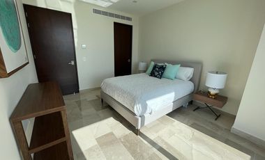 OPORTUNIDAD DEPARTAMENTO EN RENTA, BLUME PUERTO CANCUN, PISO ALTO VISTA AL MAR