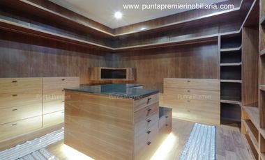 Casa en Coto Puerta Plata de Lujo en Venta Av Universidad Puerta Hierro Zapopan