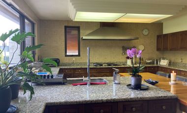 Casa en Venta en Bosques de las Lomas