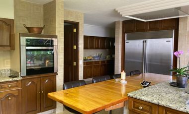 Casa en Venta en Bosques de las Lomas