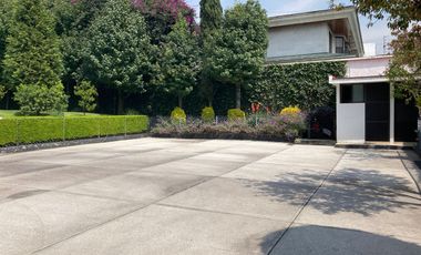 Casa en Venta en Bosques de las Lomas