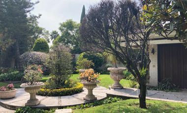 Casa en Venta en Bosques de las Lomas