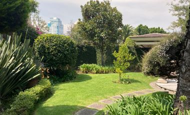 Casa en Venta en Bosques de las Lomas