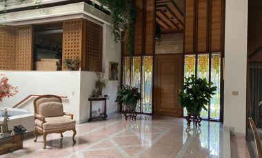 Casa en Venta en Bosques de las Lomas