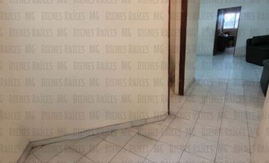 Casa D UNA SOLA PLANTA n venta Los Cedros abajo de Cumbres 3er Sector, a 30m de esquina, a 2 cuadras de parque, a 1.3km (4 min) de Paseo de los Leones