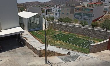 Terreno en Fracc. Cresta Ferra Guadalupe, Zacatecas. (a un lado de Lomas de Galicia)