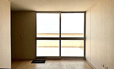 ✨🏠 Amplio, iluminado y frente a la 🏊‍♀️ piscina: Dúplex familiar en el mejor clima de Lima ☀️🌿