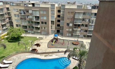 ✨🏠 Amplio, iluminado y frente a la 🏊‍♀️ piscina: Dúplex familiar en el mejor clima de Lima ☀️🌿