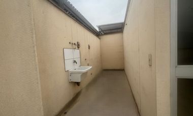 ✨🏠 Amplio, iluminado y frente a la 🏊‍♀️ piscina: Dúplex familiar en el mejor clima de Lima ☀️🌿