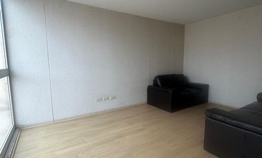 ✨🏠 Amplio, iluminado y frente a la 🏊‍♀️ piscina: Dúplex familiar en el mejor clima de Lima ☀️🌿