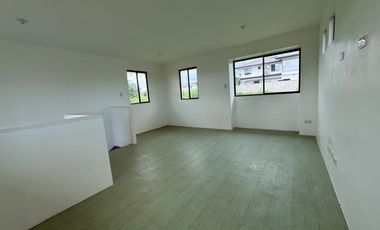 House and Lot in Avida Woodhill Settings Nuvali for Sale Ready for Occupancy near Miriam College Laguna