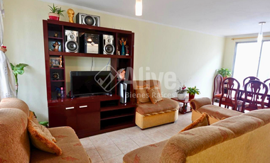 Casa de venta en Marianitas, sector Calderón