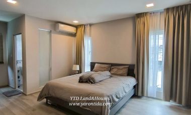2-story townhouse for sale in Anya Ratchapruek Nakhon In project. French Country Style design house from Land and House, with furniture, price 7.5 mil