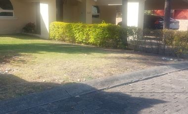 CASA EN VENTA CLUB ERANDENI TARIMBARO MICHOACAN