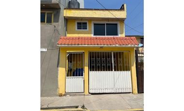 CASA 2 RECAMARAS A 7 MINUTOS CTO EXT MEXIQUENSE TULTITLAN