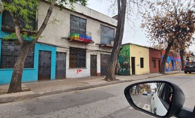 Venta De Casa En Barrio Yungay En Santiago Centro