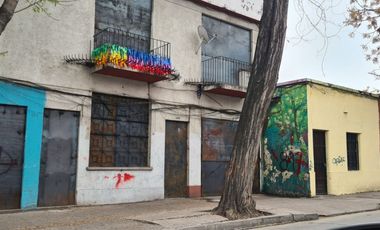 Venta De Casa En Barrio Yungay En Santiago Centro