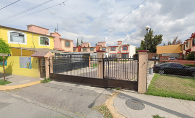 CASA EN COFRADÍA SAN MIGUEL TRES, CUAUTITLÁN IZCALLI, ESTADO DE MÉXICO. ¡NO CRÉDITOS!