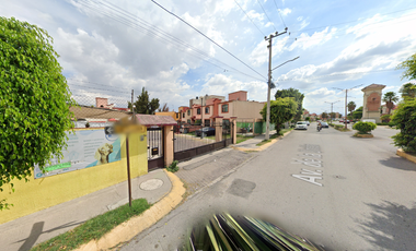 CASA EN COFRADÍA SAN MIGUEL TRES, CUAUTITLÁN IZCALLI, ESTADO DE MÉXICO. ¡NO CRÉDITOS!