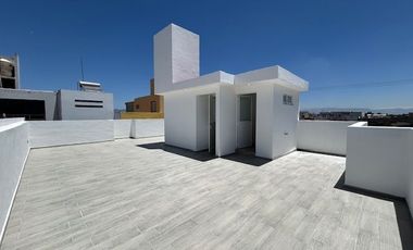 CASA EN RENTA CERCA DEL AEROPUERTO DE TOLUCA DE 4 RECAMARAS NUEVA
