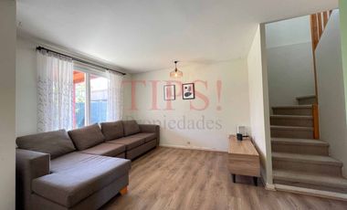 Casa 3d+1b+3est. En Condominio Los Coihues, Lampa