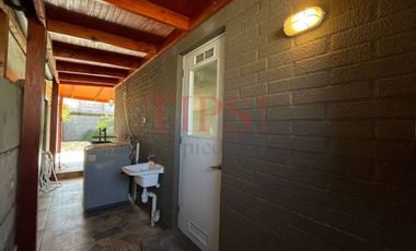 Casa 3d+1b+3est. En Condominio Los Coihues, Lampa