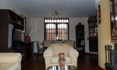 ALQUILO O VENDO LINDA CASA