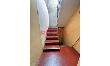 Se Vende Casa De 4 Pisos Cerca A Gamarra
