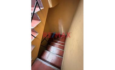 Se Vende Casa De 4 Pisos Cerca A Gamarra