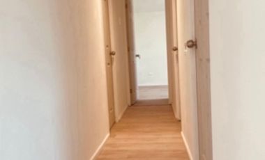 EXCELENTE DEPARTAMENTO, TERCER PISO-TOTALMENTE REMODELADO, COMUNA DE PUDAHUEL-LAGUNA SUR CON TIERRA DEL FUEGO.