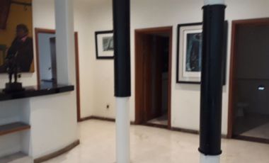 Venta Edificio para oficinas en Fracc. Vallarta Poniente, cerca de la Minerva