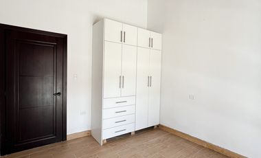 Casa en venta en sector Ceibopamba cerca de la avenida principal y a pocos minutos del centro de Malacatos