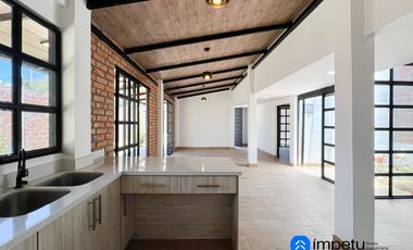 Casa en venta en sector Ceibopamba cerca de la avenida principal y a pocos minutos del centro de Malacatos