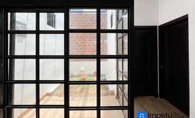 Casa en venta en sector Ceibopamba cerca de la avenida principal y a pocos minutos del centro de Malacatos