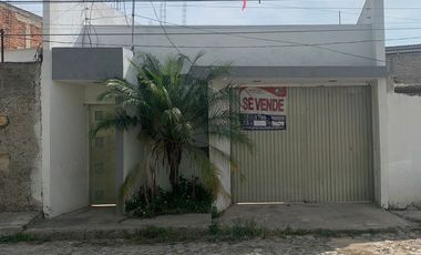 Casa venta en Col. El Vergel, Tlaquepaque