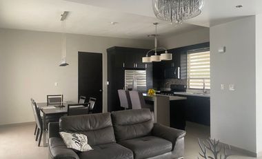 Se Rnta Casa en Duara Residencial