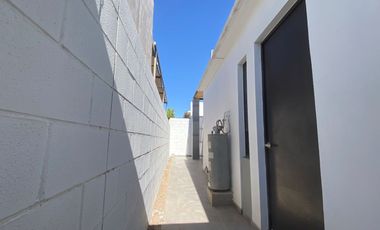 Se Rnta Casa en Duara Residencial