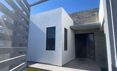 Se Rnta Casa en Duara Residencial