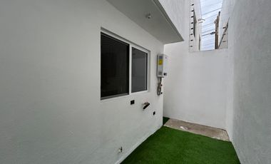 Casa en RENTA en Lienzo Residencial, colonia Loma Bonita, vía rápida Alamar.