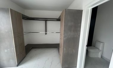 Casa en RENTA en Lienzo Residencial, colonia Loma Bonita, vía rápida Alamar.