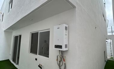 Casa en RENTA en Lienzo Residencial, colonia Loma Bonita, vía rápida Alamar.