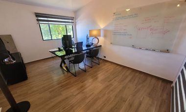 Casa en RENTA en Colinas de Aguacaliente.  💎USO COMERCIAL permitido💎