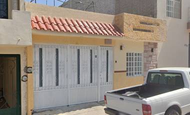 VENTA DE CASA EN COLONIA CIUDAD DEL SOL, LA PIEDAD DE CABADAS, MICHOACAN.