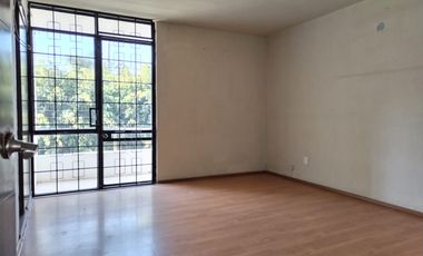 CASA EN VENTA EN CHAPALITA