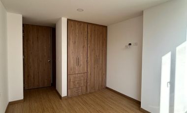 SE VENDE APARTAMENTO BARRIO CENTENARIO